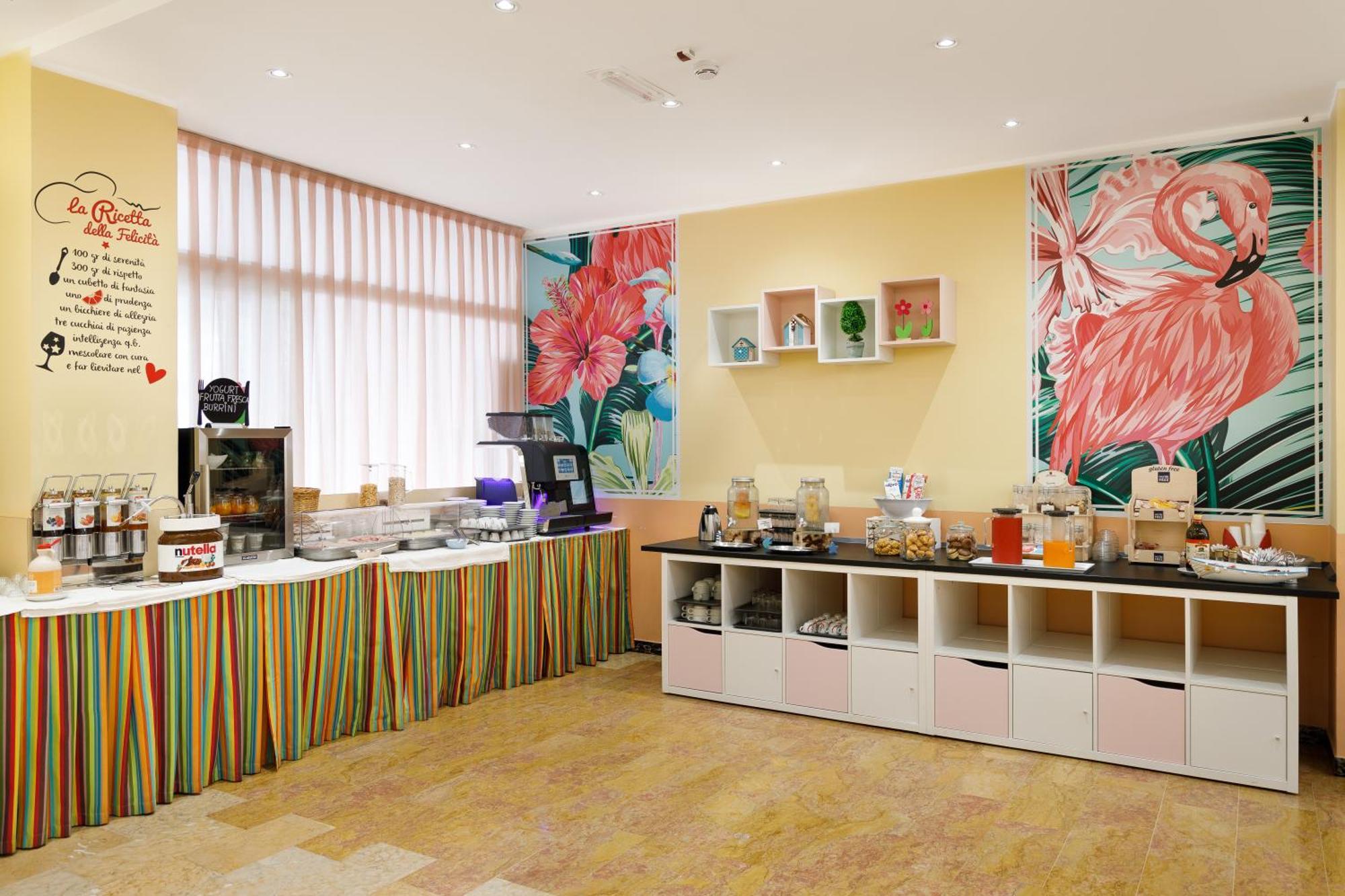 Viva Beach Hotel Римини Экстерьер фото