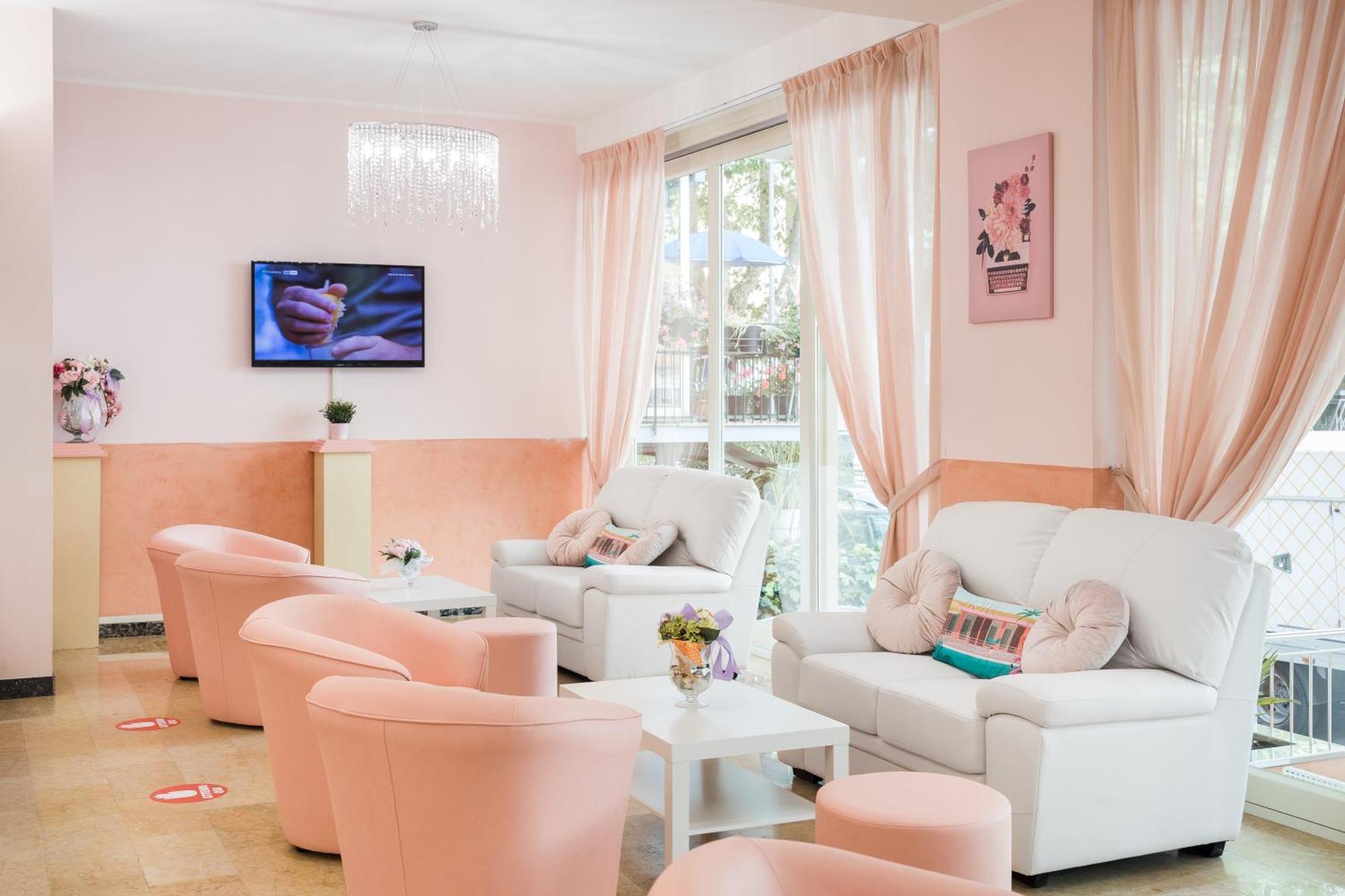 Viva Beach Hotel Римини Экстерьер фото
